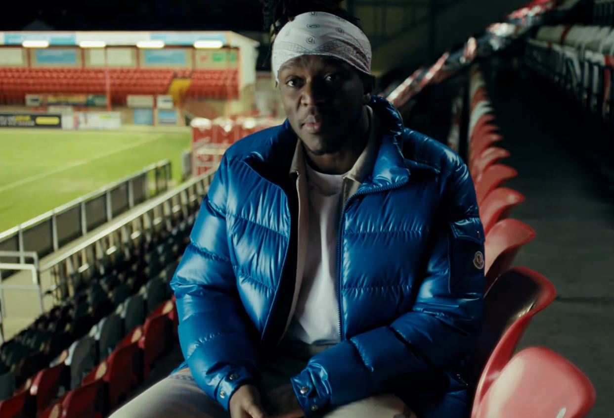 Słynny YouTuber kupił angielski klub. Chce wprowadzić go do Premier League