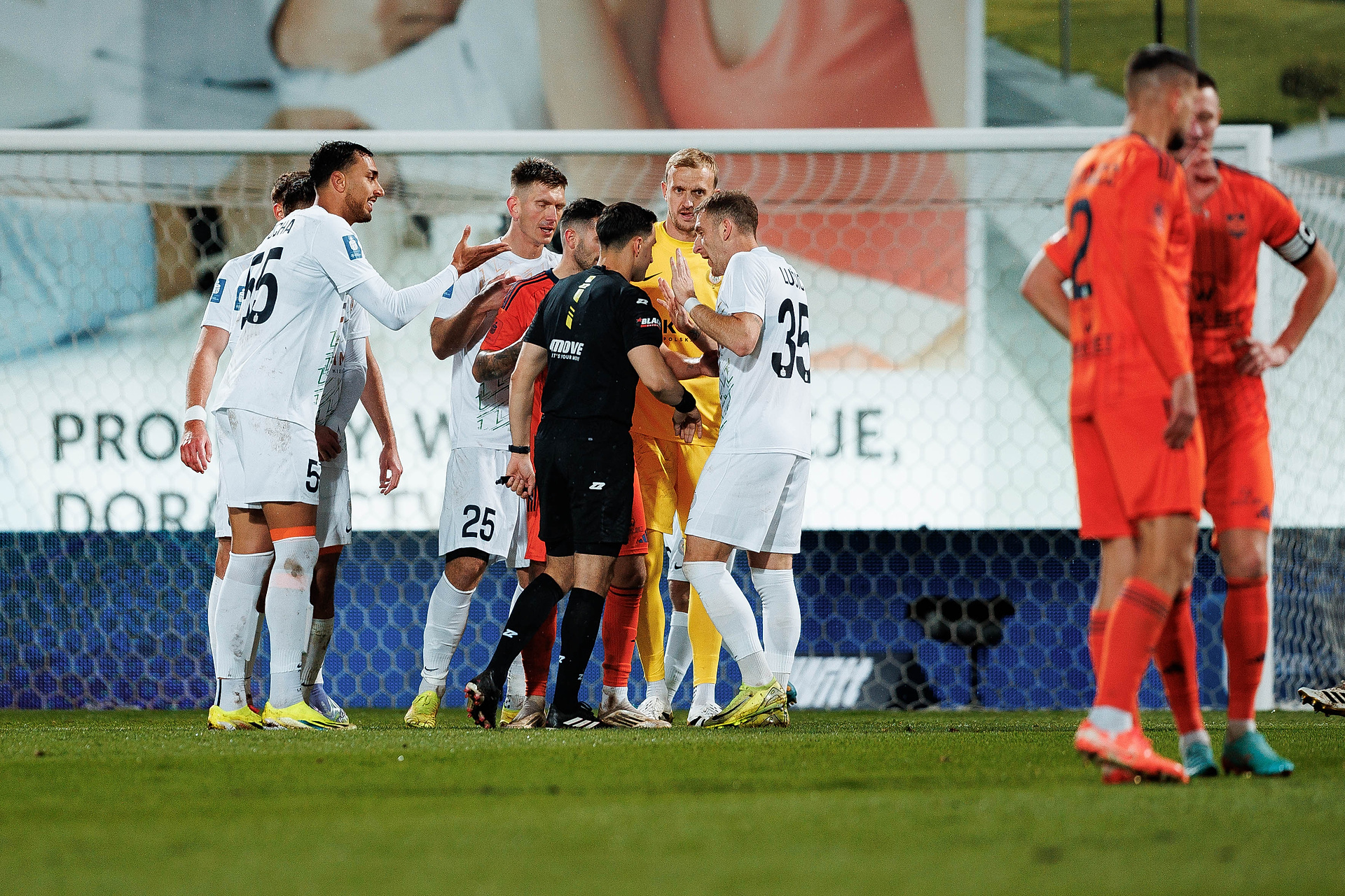 39-latek zachwyca w Ekstraklasie! Na tej pozycji najlepszy w lidze. A miał grzać ławę