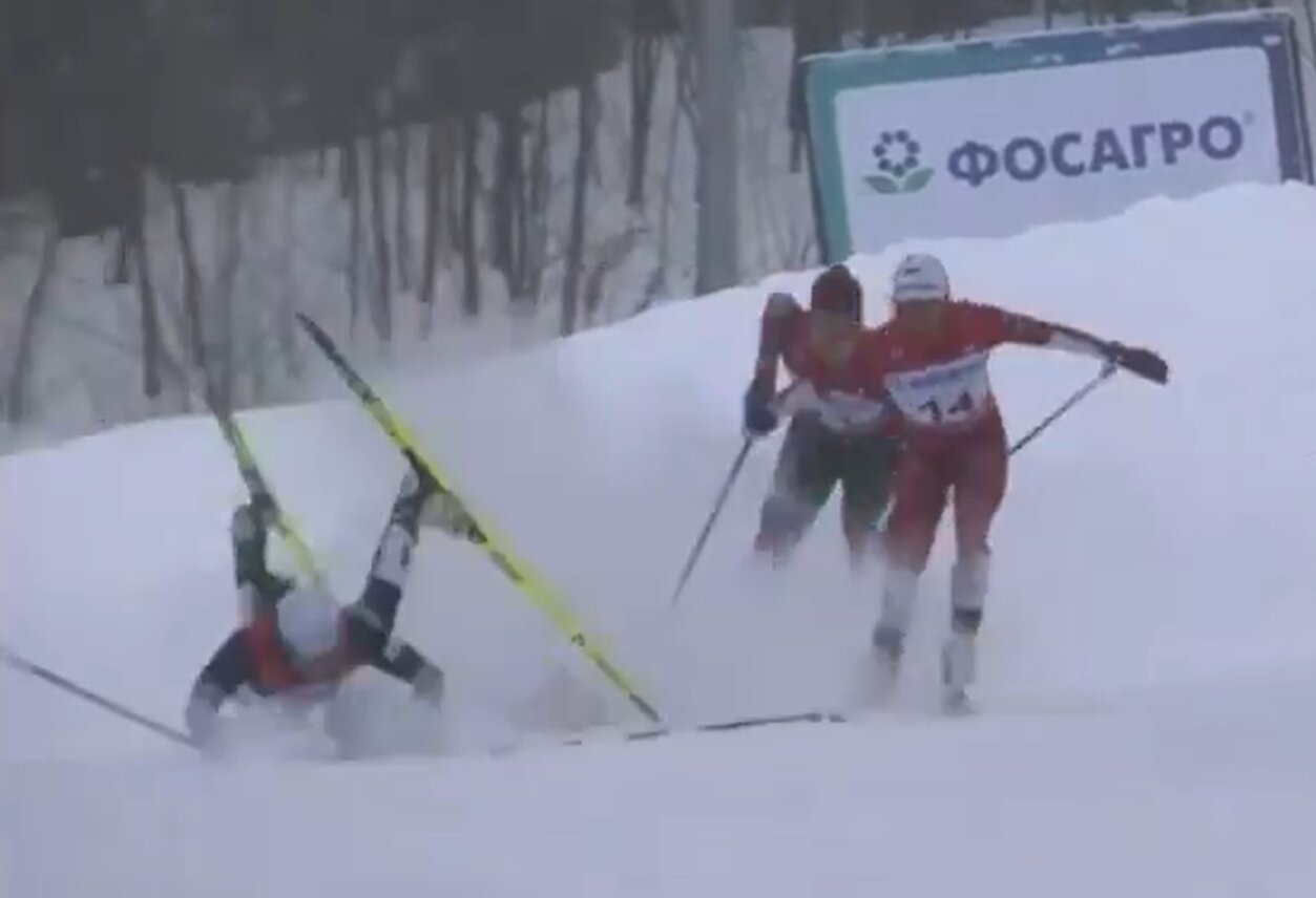 Zderzyły się z psem, trafiły do szpitala. Dramat na trasie [WIDEO]