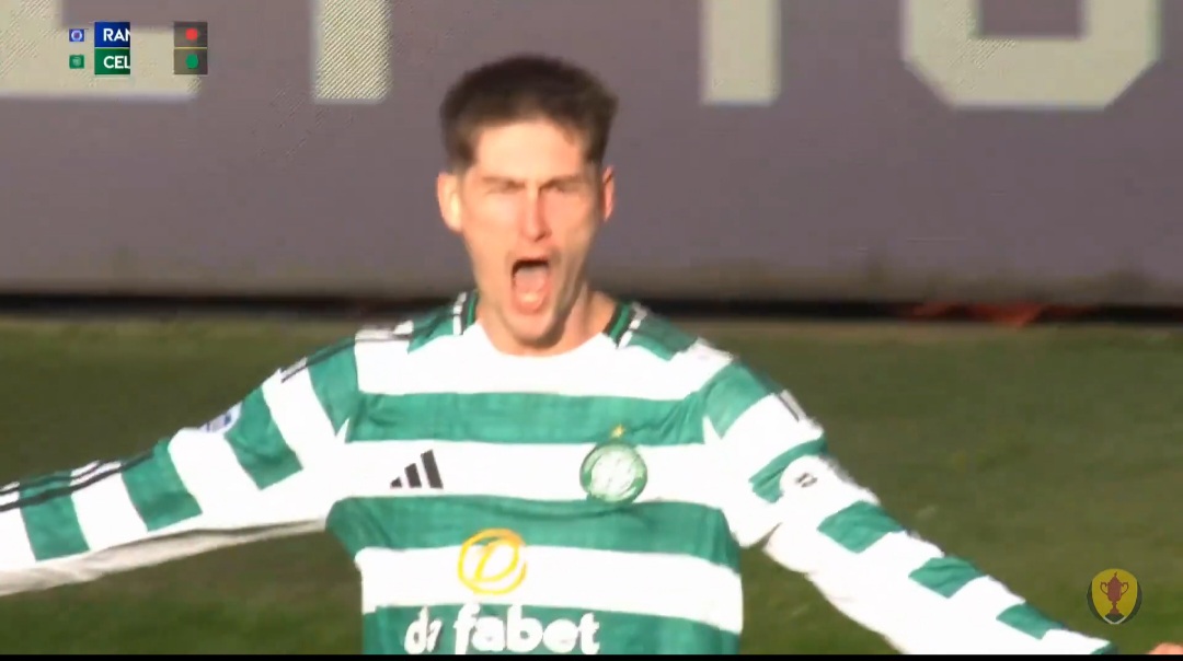 Ależ bój Celticu z Rangersami. Decydowały rzuty karne