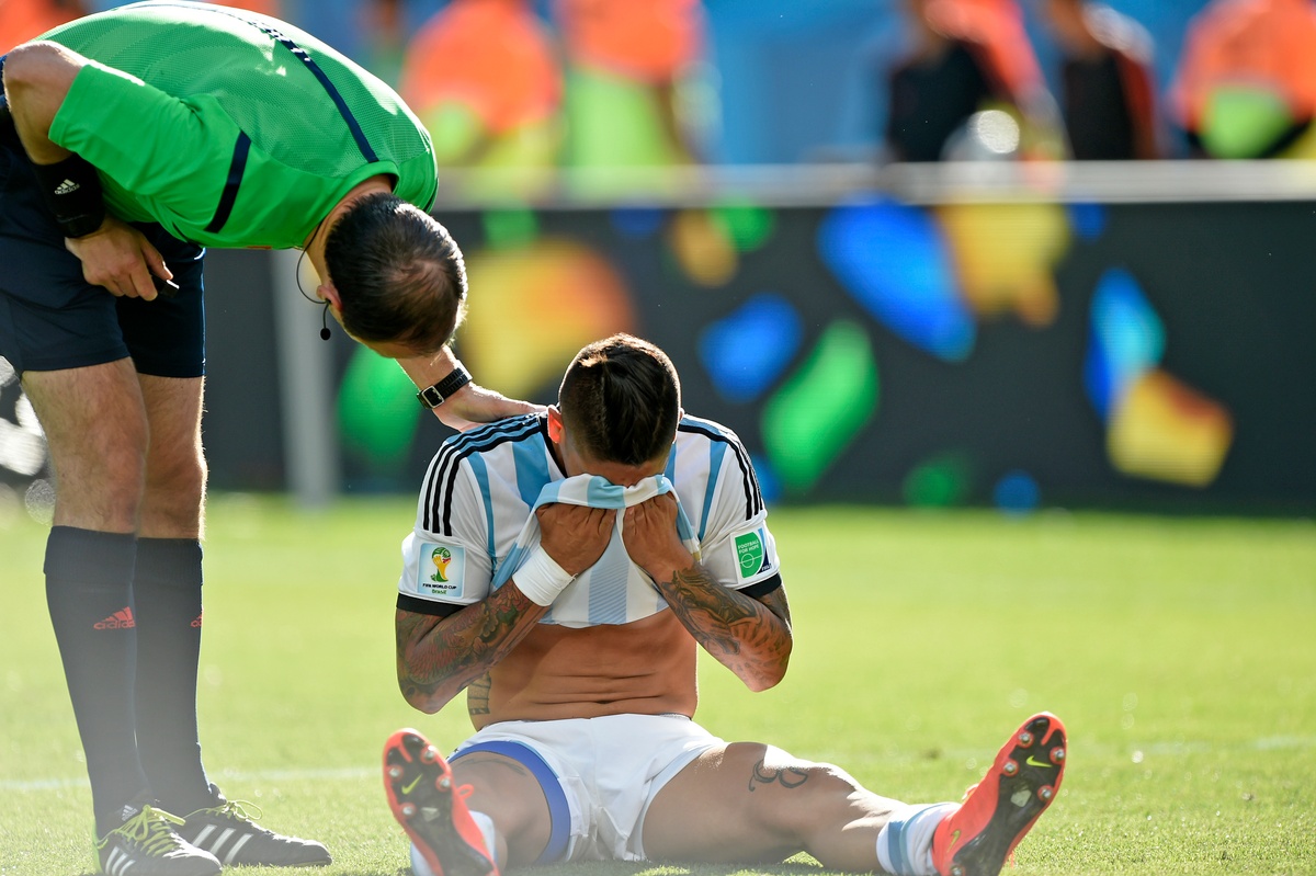 Wnuczek trenera zagrał nim w FIFIE. Przez to miał trafić do United