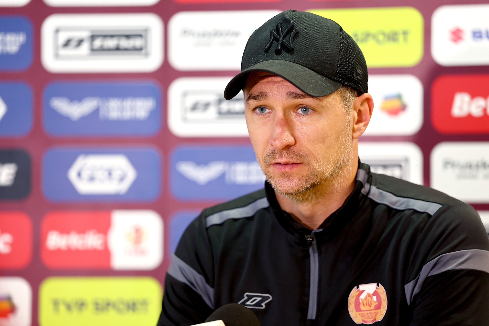 Media: Kuriozum w polskim klubie. Chcieli zwolnić trenera, nie stać ich na nowego