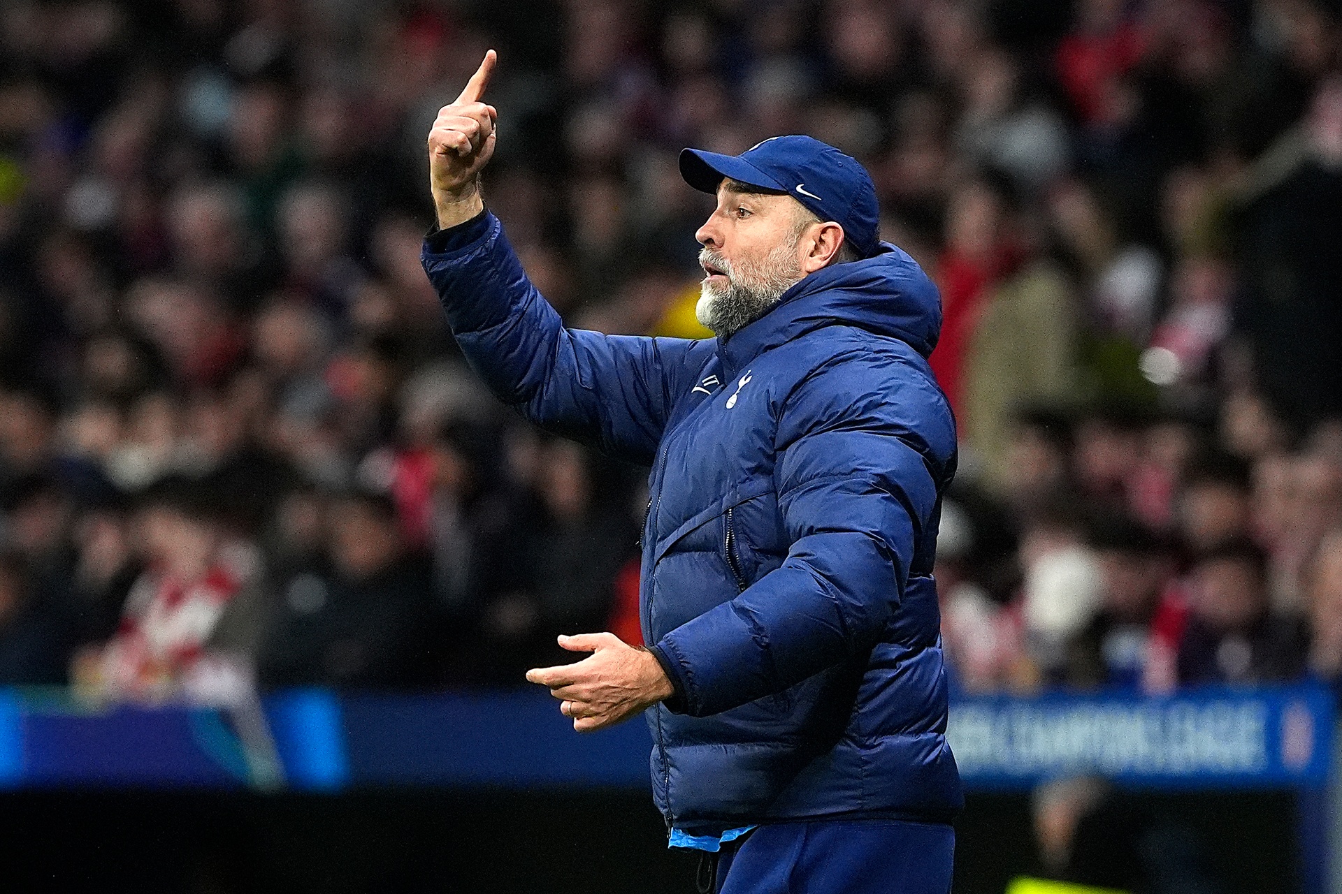 Tottenham znów ma zmienić trenera. To on ma być następcą Tudora