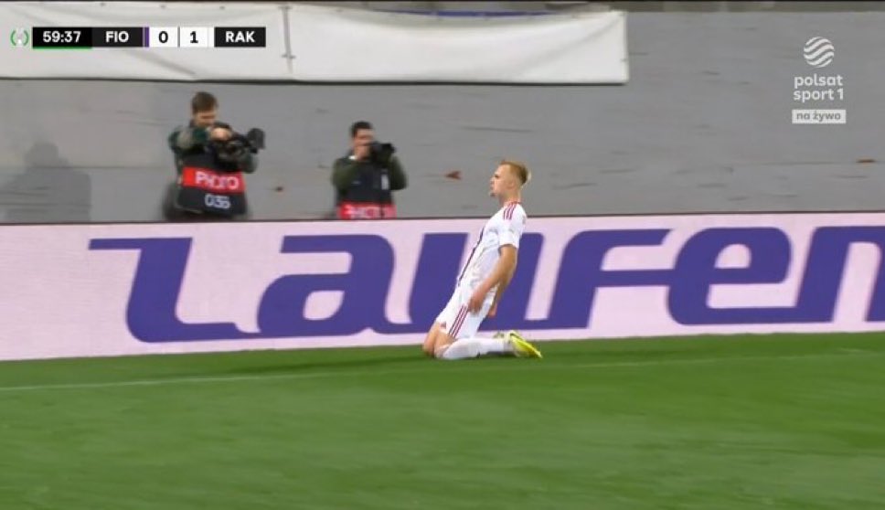 Raków zaskoczył Fiorentinę! Kapitalna akcja dała gola [WIDEO]