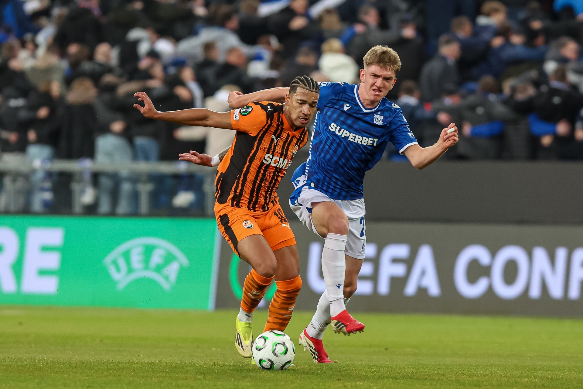 Szaleństwo na punkcie Mońki. Ten klub obserwuje obrońcę Lecha [NASZ NEWS]