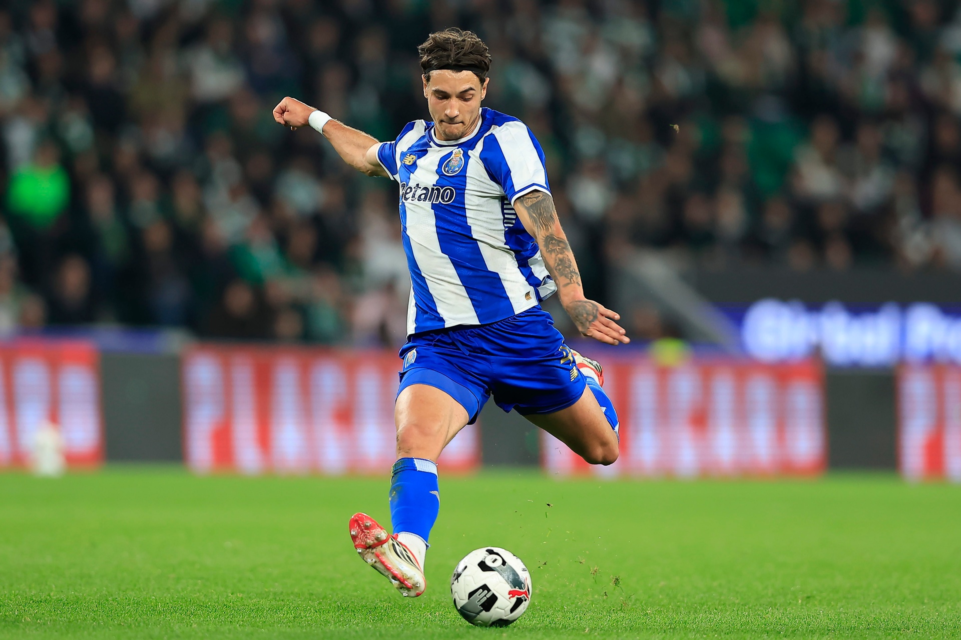 Media: Kiwior na celowniku giganta. Tyle chce za niego Porto