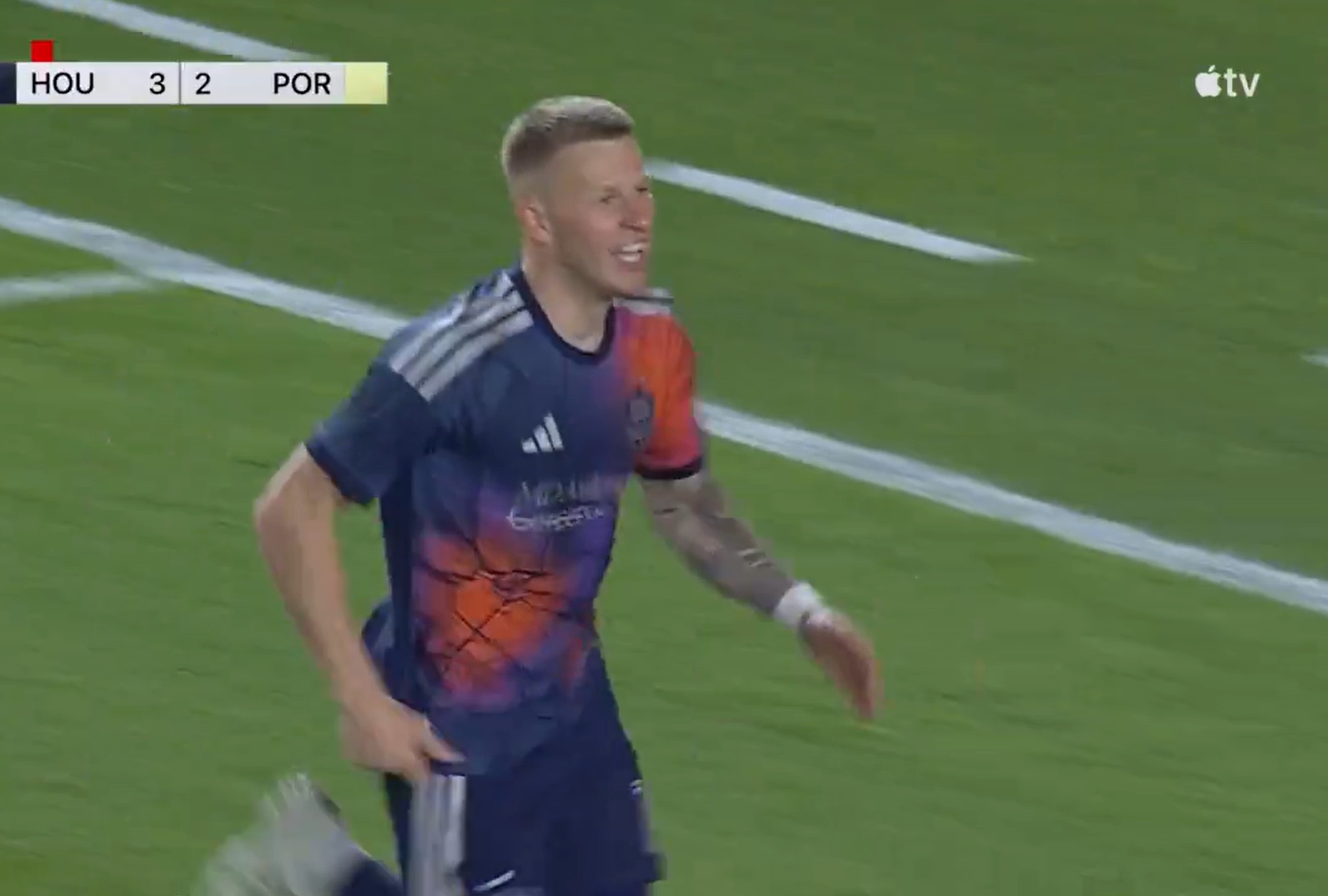 Bogusz wygrał mecz dla swojej drużyny! Była 15 minuta doliczonego czasu [WIDEO]