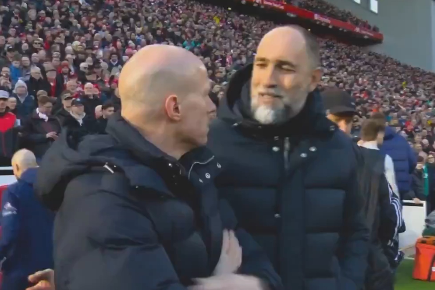 Kuriozalna pomyłka trenera Tottenhamu? Ten film podbija sieć [WIDEO]