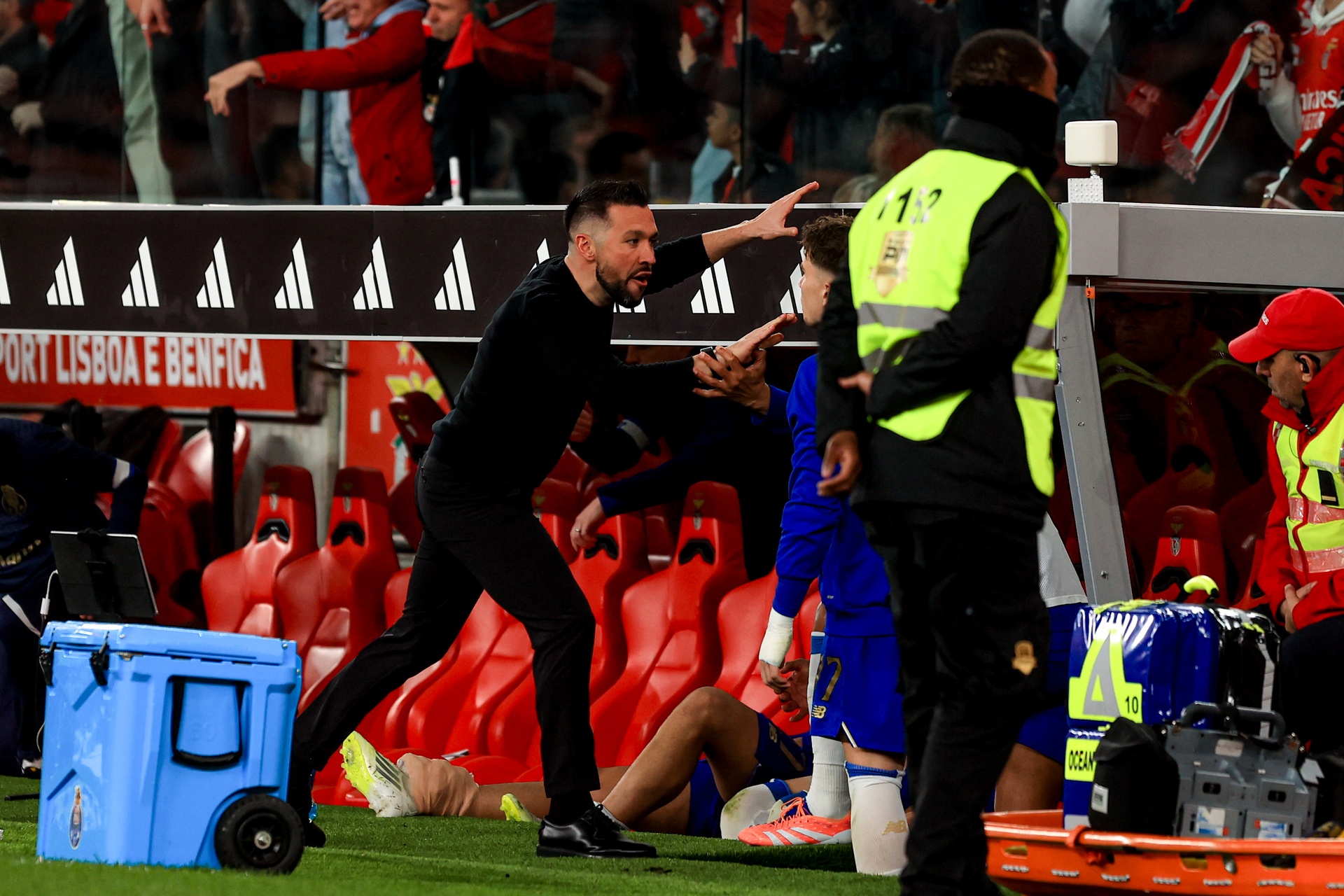 Wiadomo, co dolega Pietuszewskiemu. Trener Porto zabrał głos