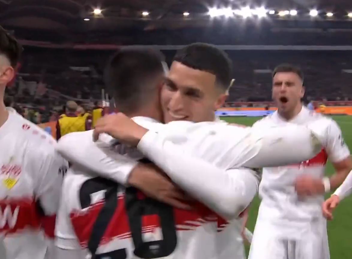 Lipsk przegrał mecz o TOP4. Katastrofalny błąd bramkarza [WIDEO]