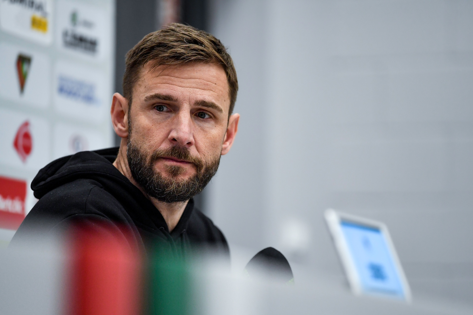 Koniec! Polski klub zwolnił trenera. Dopiero przegrał 1:7 w lidze