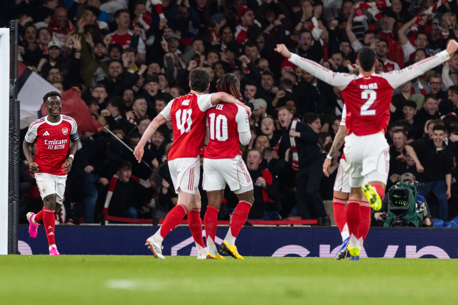 Kapitalny gol pchnął Arsenal do ćwierćfinału. "Aptekarze" nie znaleźli lekarstwa