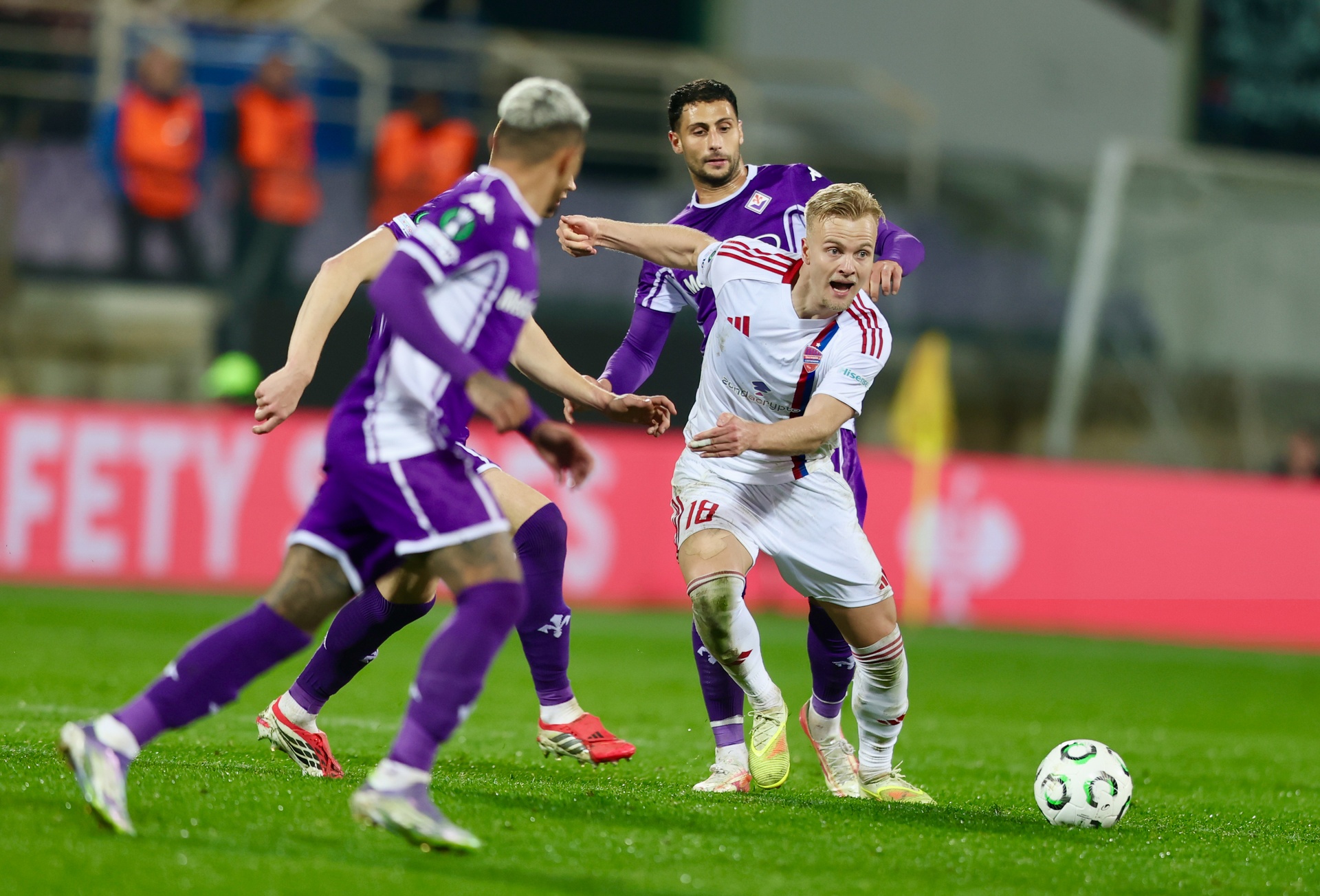 Składy na mecz Raków - Fiorentina. "Medaliki" walczą o awans