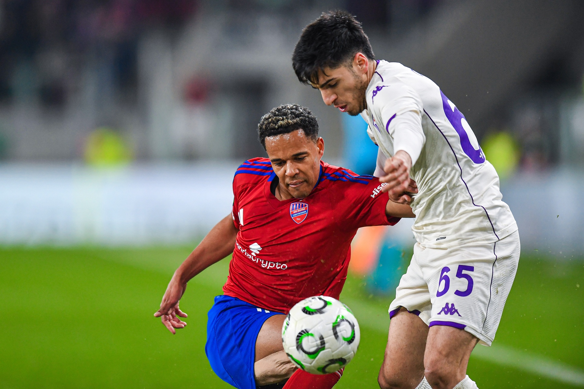 Raków zdominowany przez Fiorentinę. Bolesna końcówka w Sosnowcu [RELACJA]