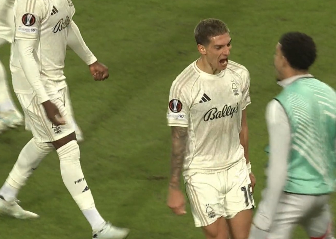 Spadną z Premier League i zagrają w Lidze Mistrzów? Awans po karnych, pachniało sensacją