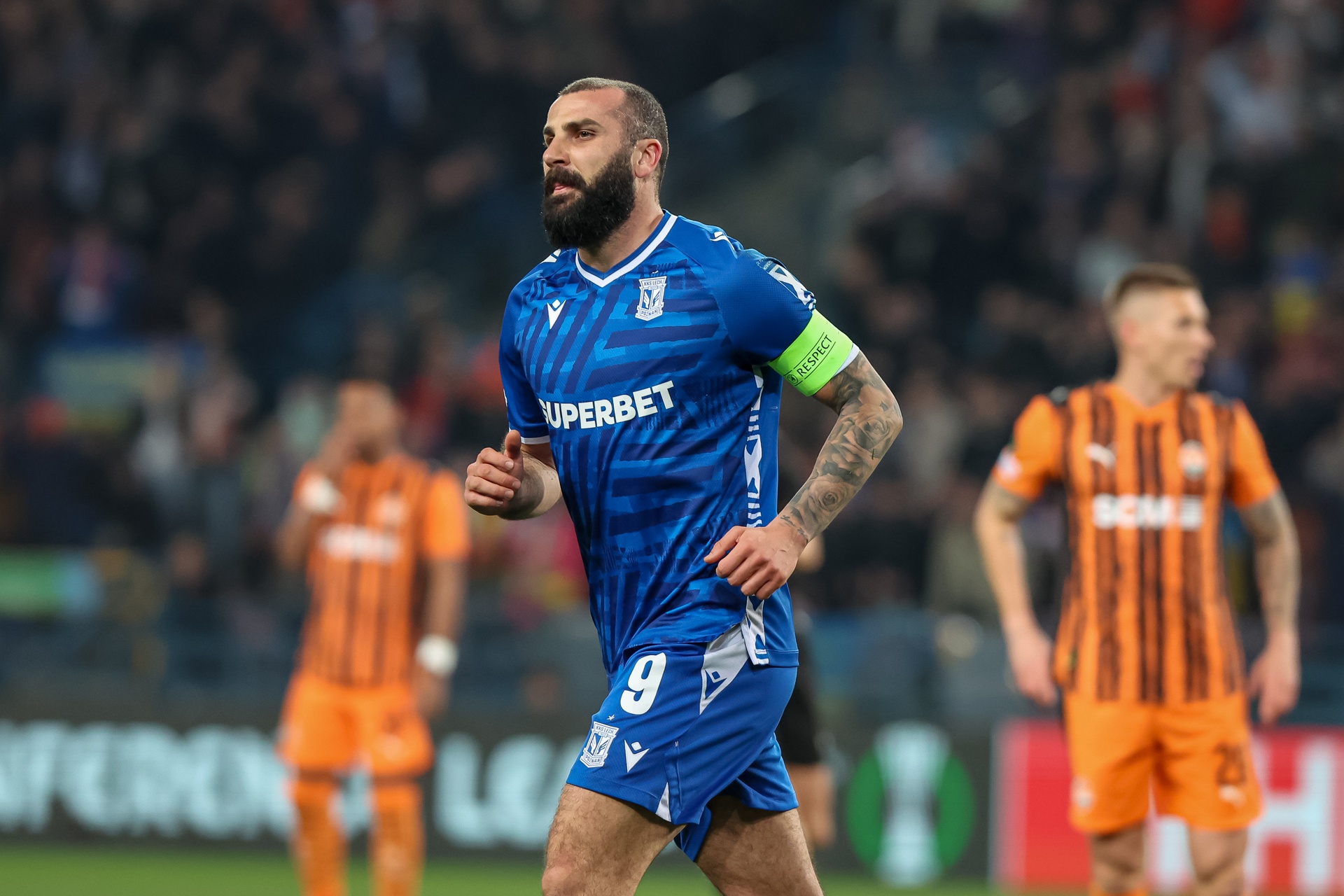 Ishak prosto z mostu. Lider Lecha podsumował odpadnięcie z pucharów