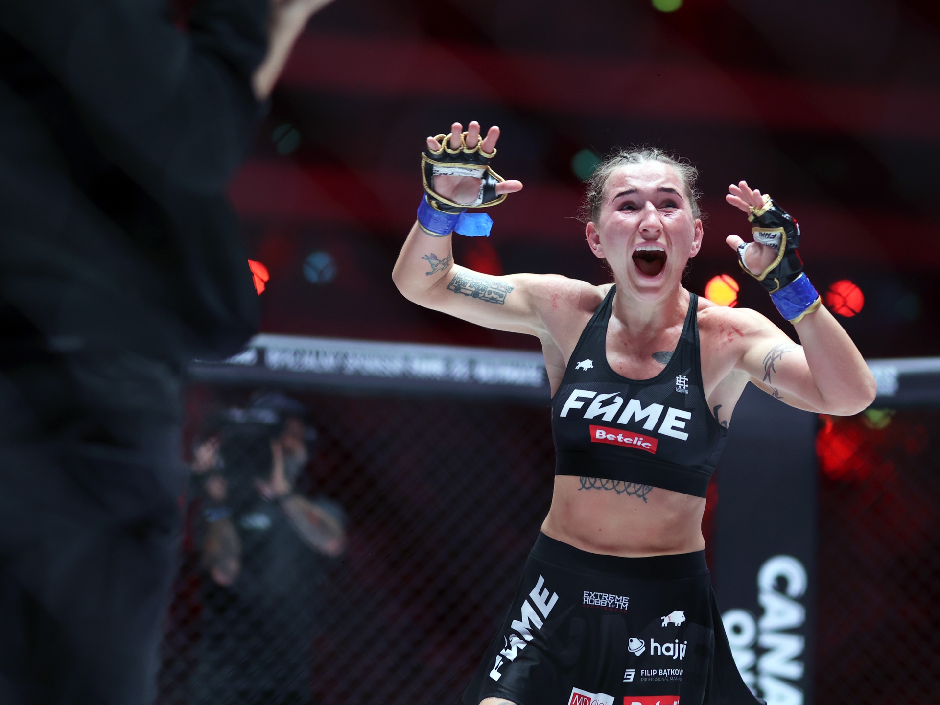 Była zawodniczka UFC na kolanach. Linkiewicz dała show w Fame MMA
