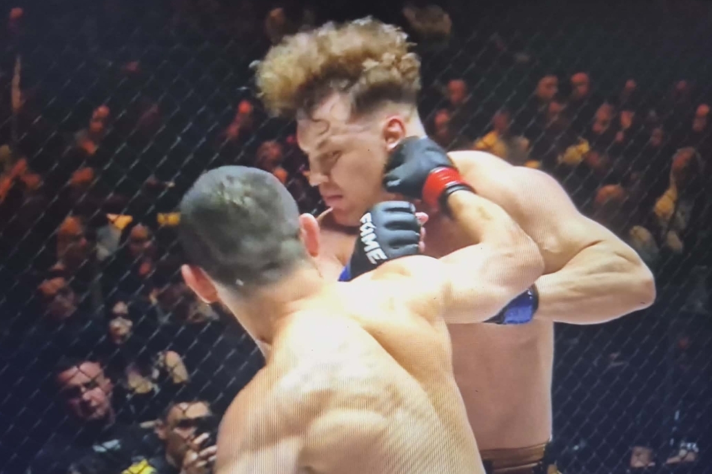 Były zawodnik UFC mistrzem Fame MMA! Dominacja nad Labrygą [WIDEO]