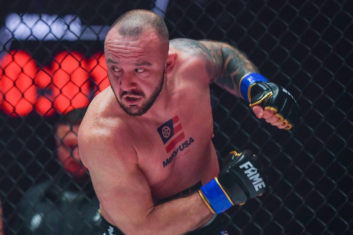 Gromy po walce Załęckiego z Szachtą. "I ludzie to łykają"