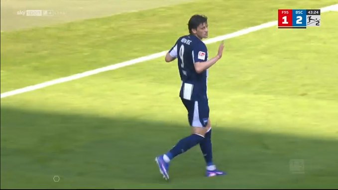 Kolejny gol Kownackiego. Polak nie cieszył się z trafienia [WIDEO]