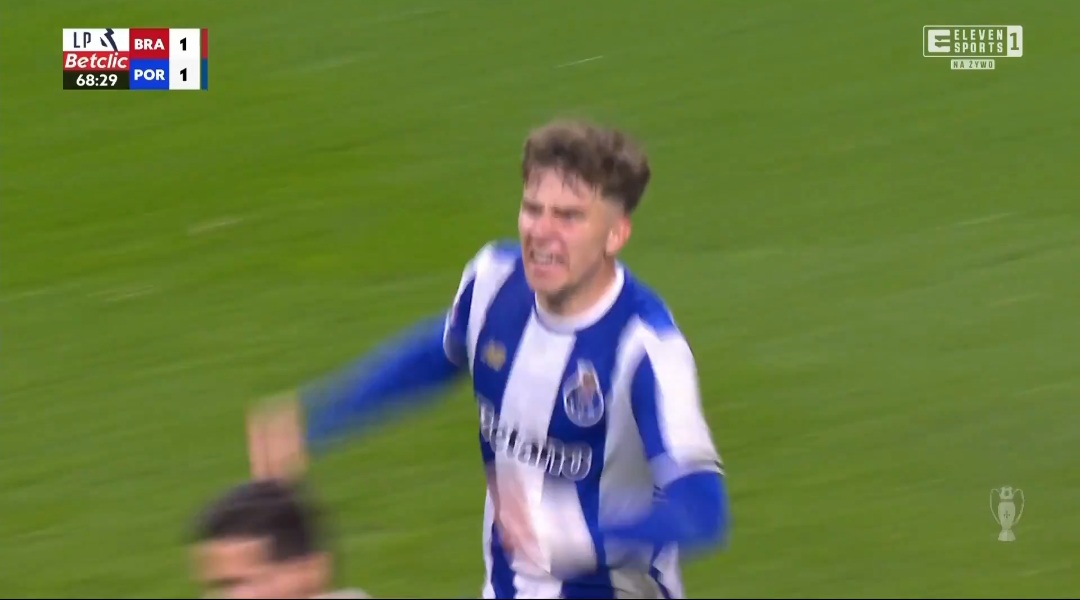 Pietuszewski wymiata w Portugalii! Ważna asysta Polaka [WIDEO]