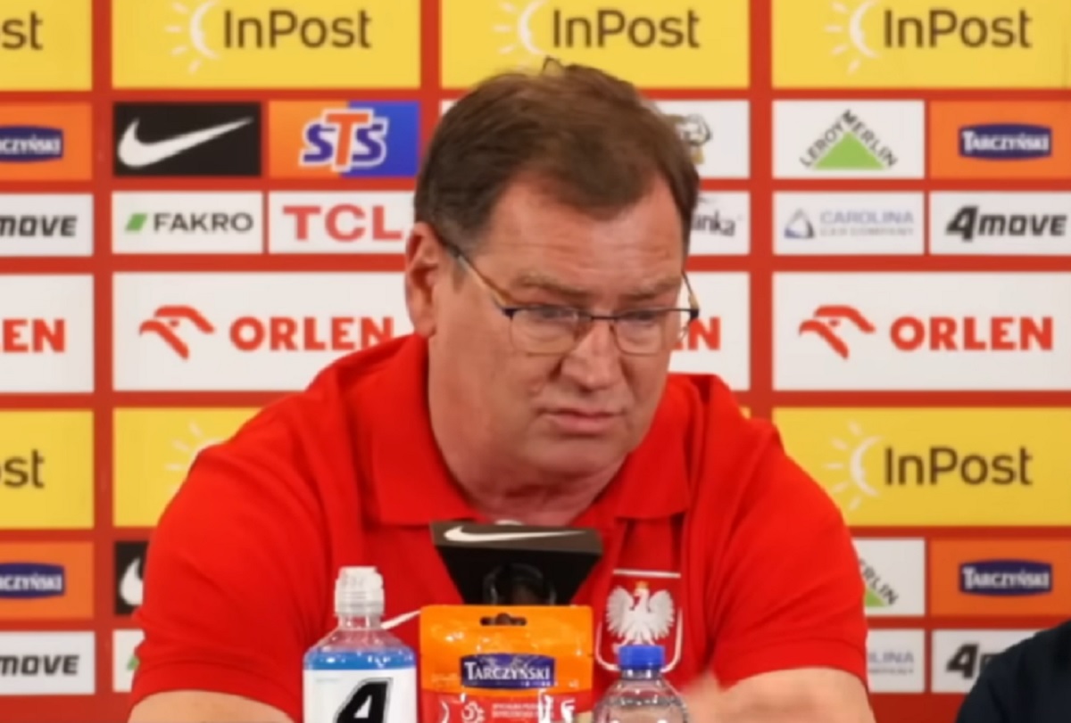 Urban wypalił na konferencji. "Zmusza mnie"