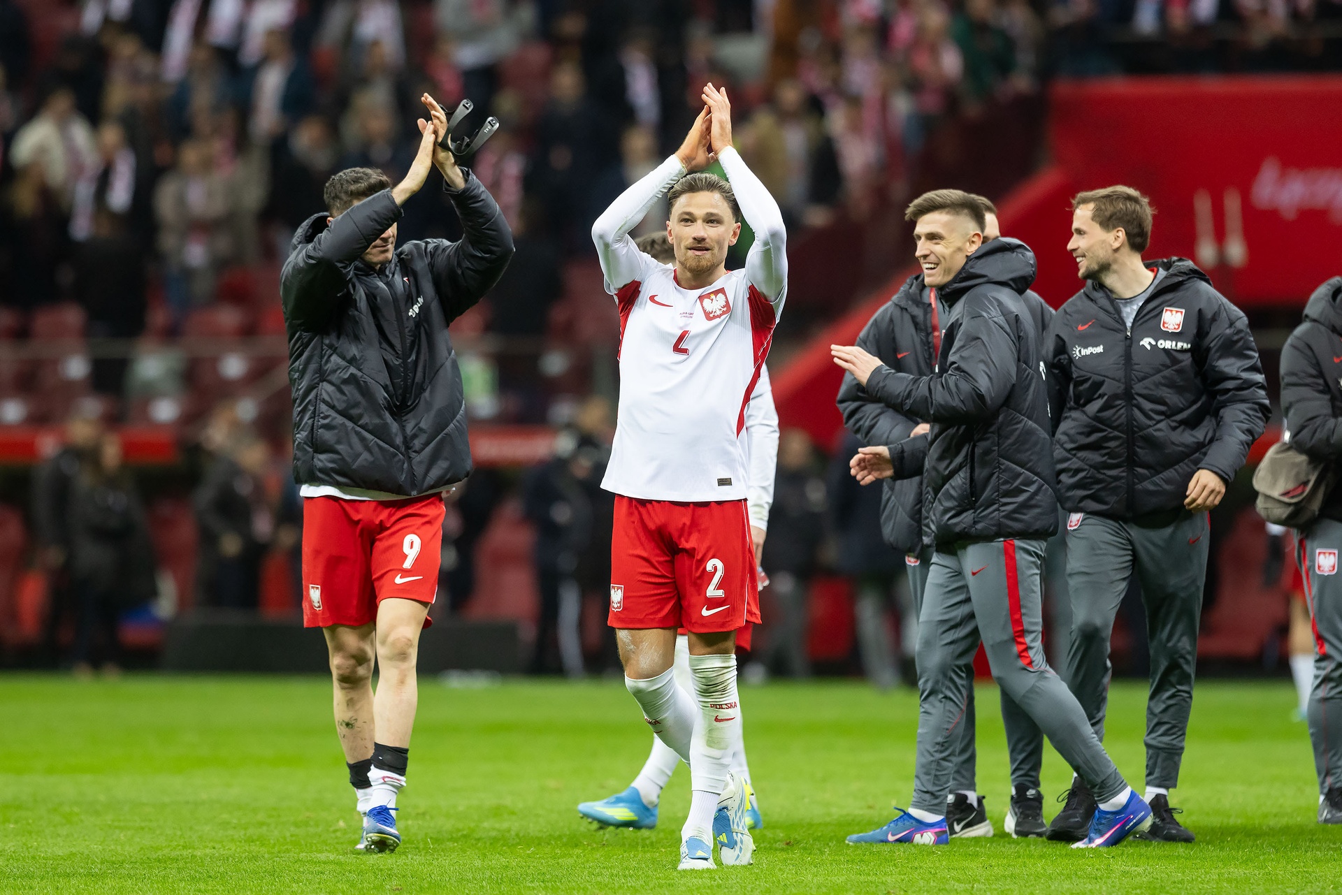 Pali się po awansie Polaków! "Takiej Polski chcę dla moich dzieci"