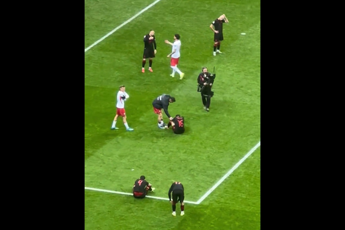 Kiedyś klasa, teraz klasa. Tak Lewandowski zachował się po meczu [WIDEO]