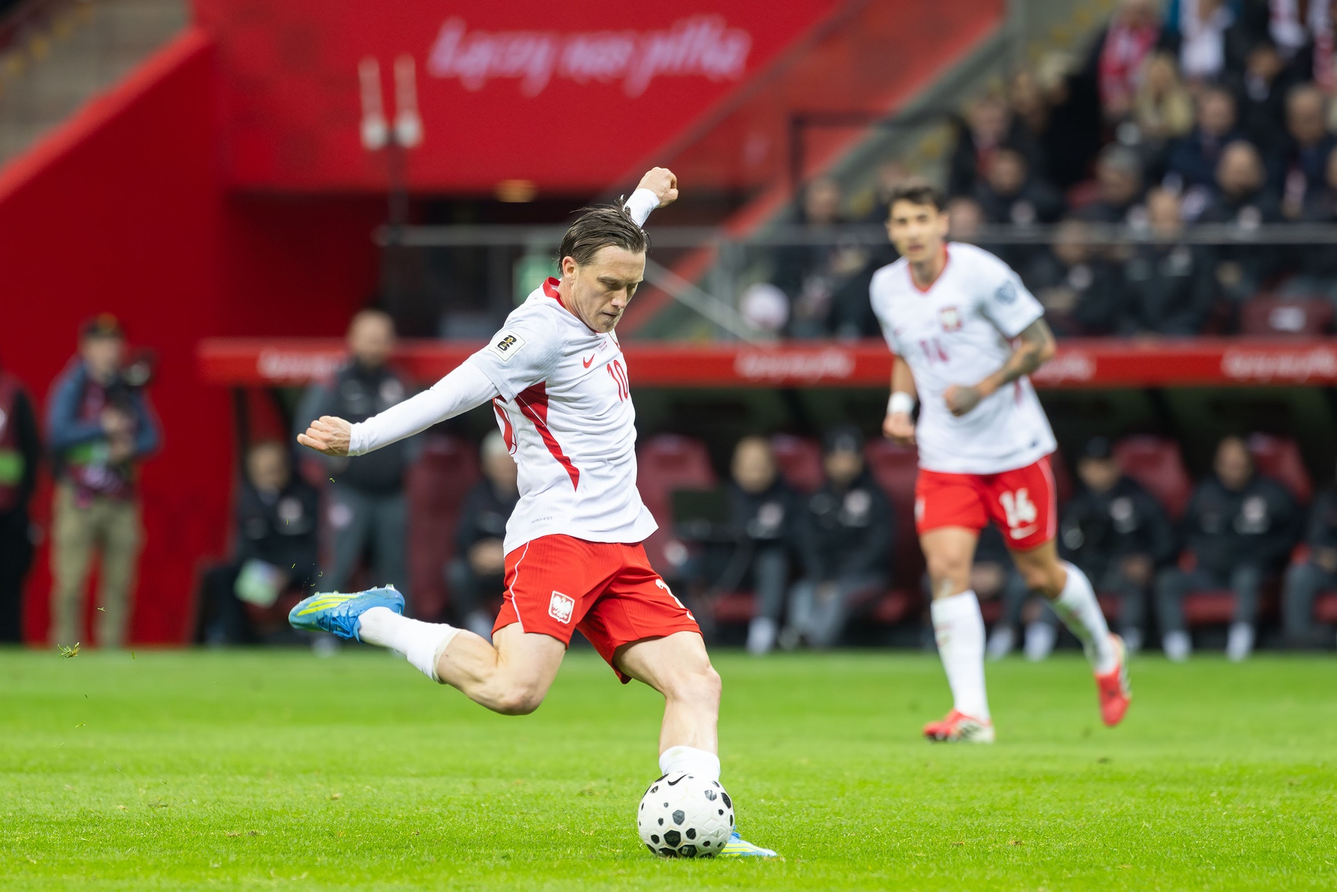 Wysoka porażka Polski w Sztokholmie? Były kapitan ostrzegł biało-czerwonych