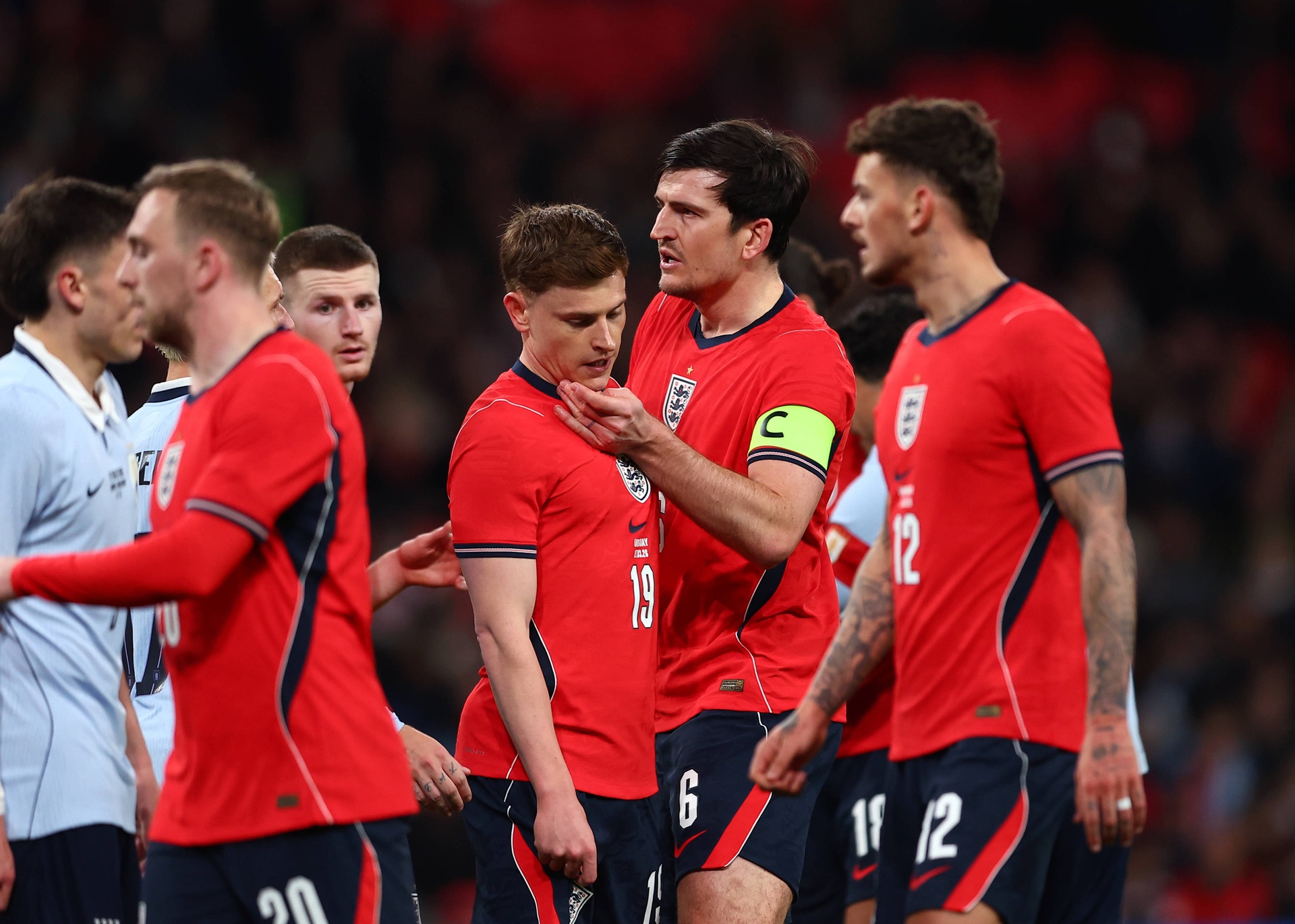 Nie do wiary. Ośmiu graczy opuszcza zgrupowanie potentata