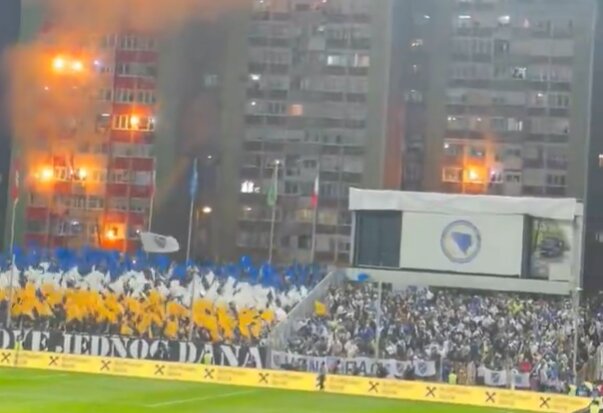 Sceny w meczu Włochów w walce o MŚ. Blok zaczął "płonąć" [WIDEO]