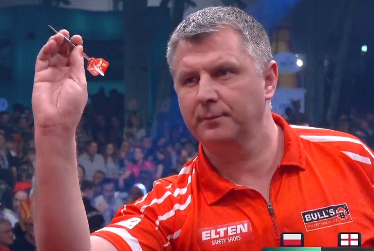 Ratajski rozbił byłego mistrza świata! Polak awansował do półfinału