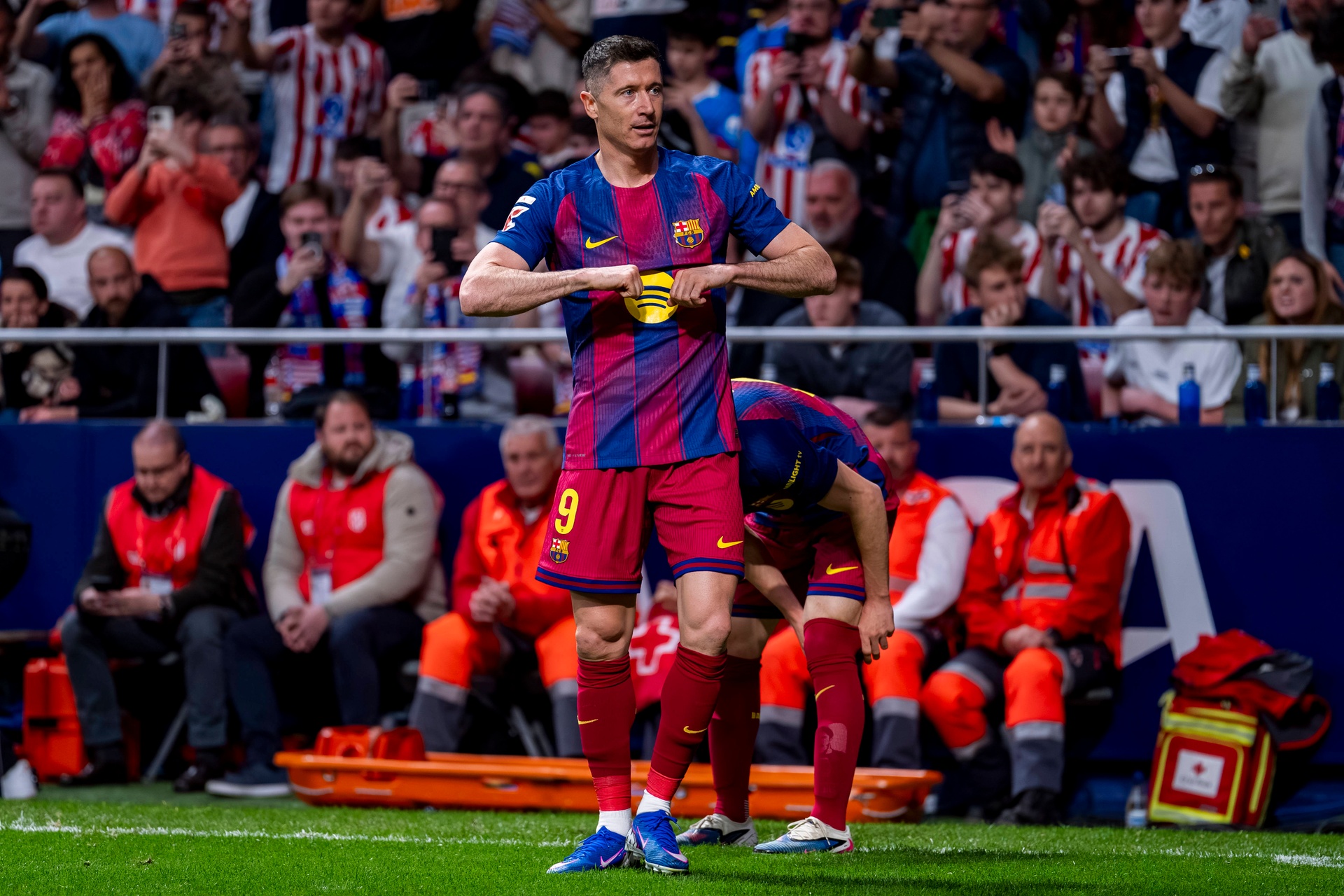 Dlatego Yamal nie świętował gola Lewandowskiego. Powód zaskakuje