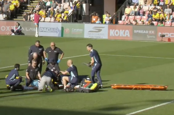 Chwile grozy w Anglii. Stracił przytomność na boisku