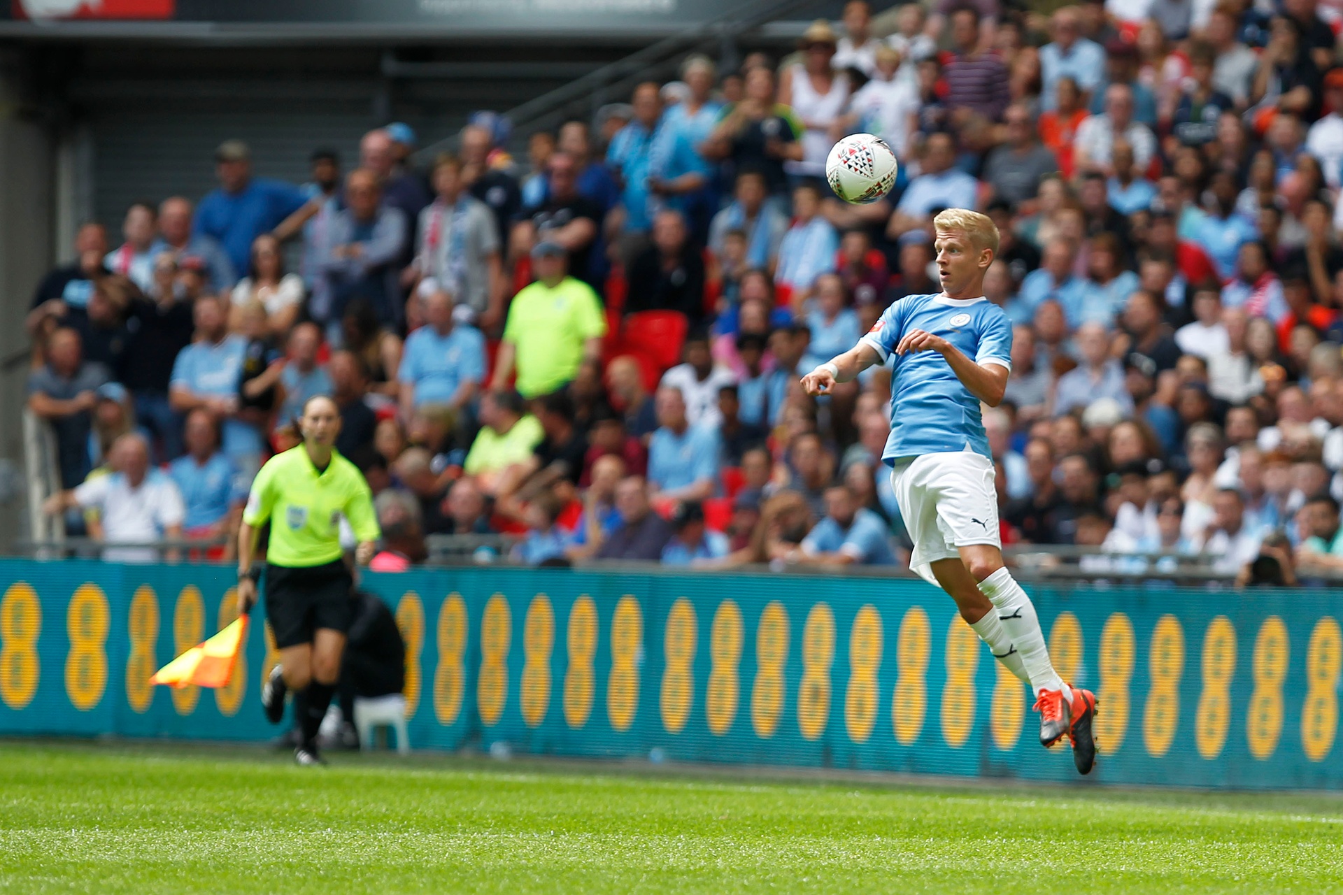 Genialny ruch angielskiego giganta. Księgowy skakał z radości