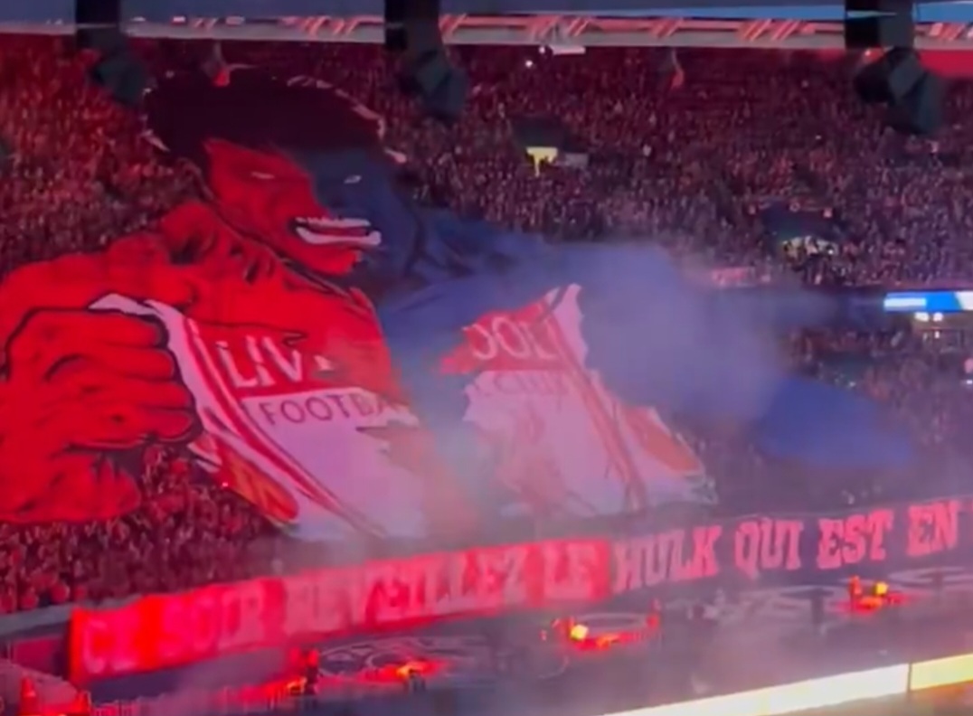 Spektakularna oprawa na stadionie PSG. Ależ to zrobili [WIDEO]