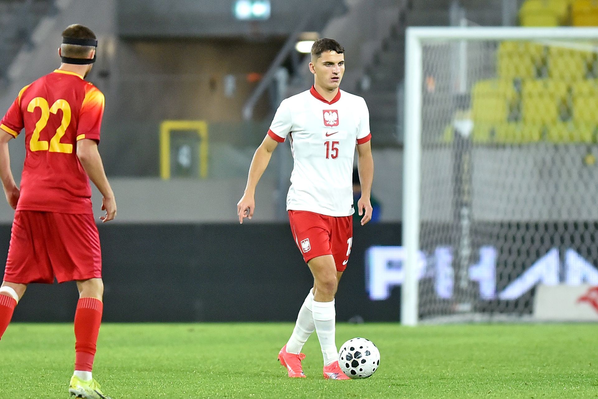 Polski talent podpisał nowy kontrakt. Atrakcyjna klauzula odstępnego