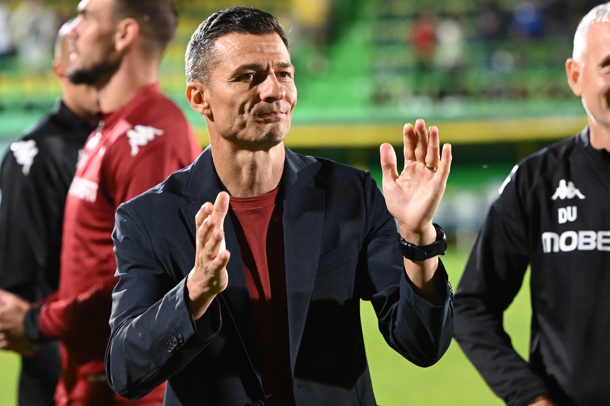 Były trener Radomiaka chce odejść. Planuje sam za siebie zapłacić