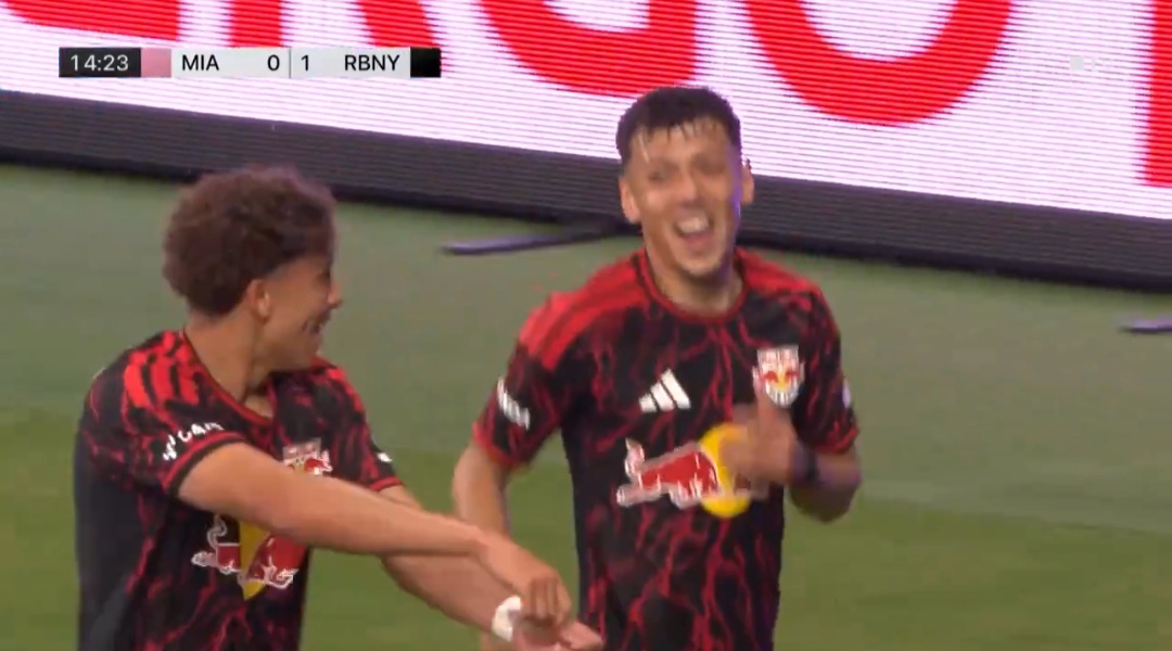 Zakrzewski Hall wymiata w MLS. Ekipa Messiego w szoku [WIDEO]