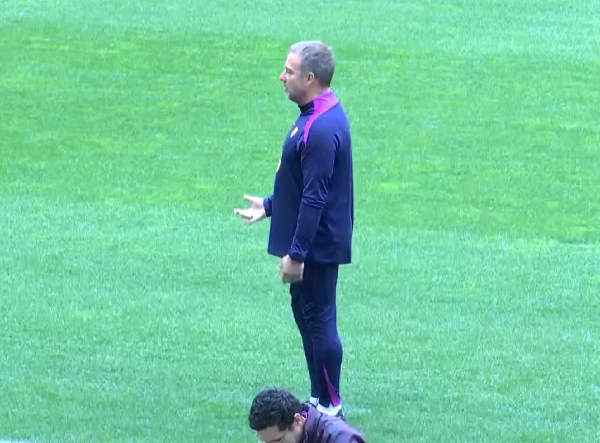 Media: Flick skarżył się delegatowi UEFA. Sceny na treningu Barcelony