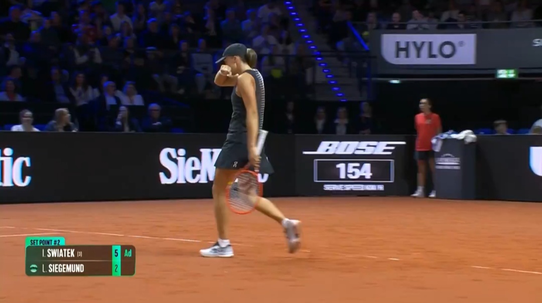 Świątek już w ćwierćfinale! Świetny debiut pod wodzą nowego trenera