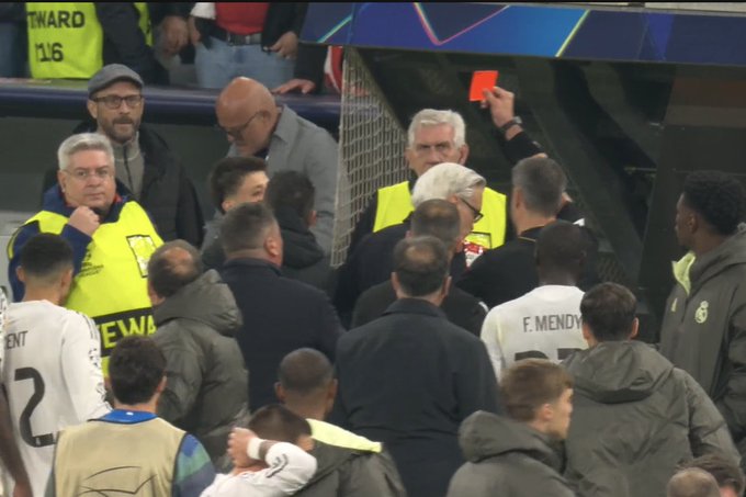 Gwiazda Realu z czerwoną kartką. Dymy po ostatnim gwizdku [WIDEO]