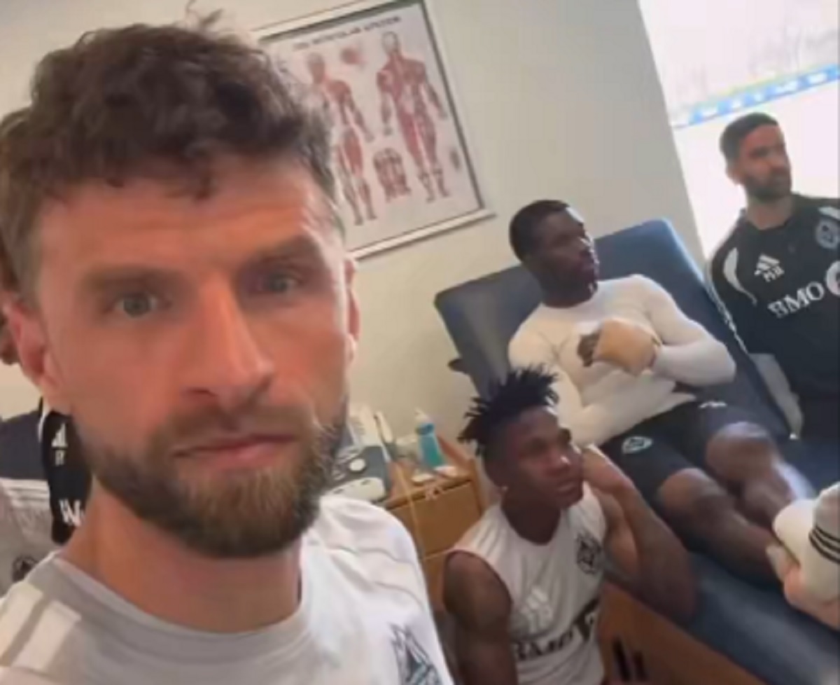 Tak Mueller świętował zwycięstwo Bayernu. Jedyny w swoim rodzaju [WIDEO]