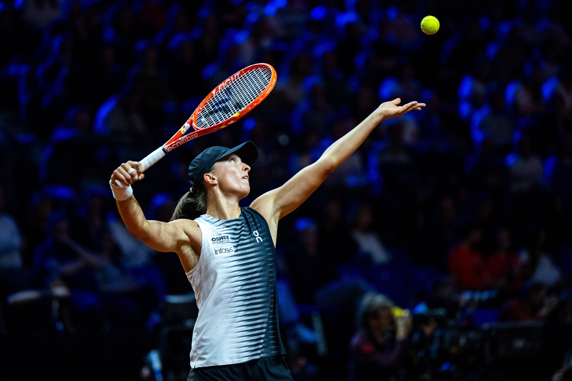 Świątek już za burtą w Stuttgarcie. Rosjanka była za mocna