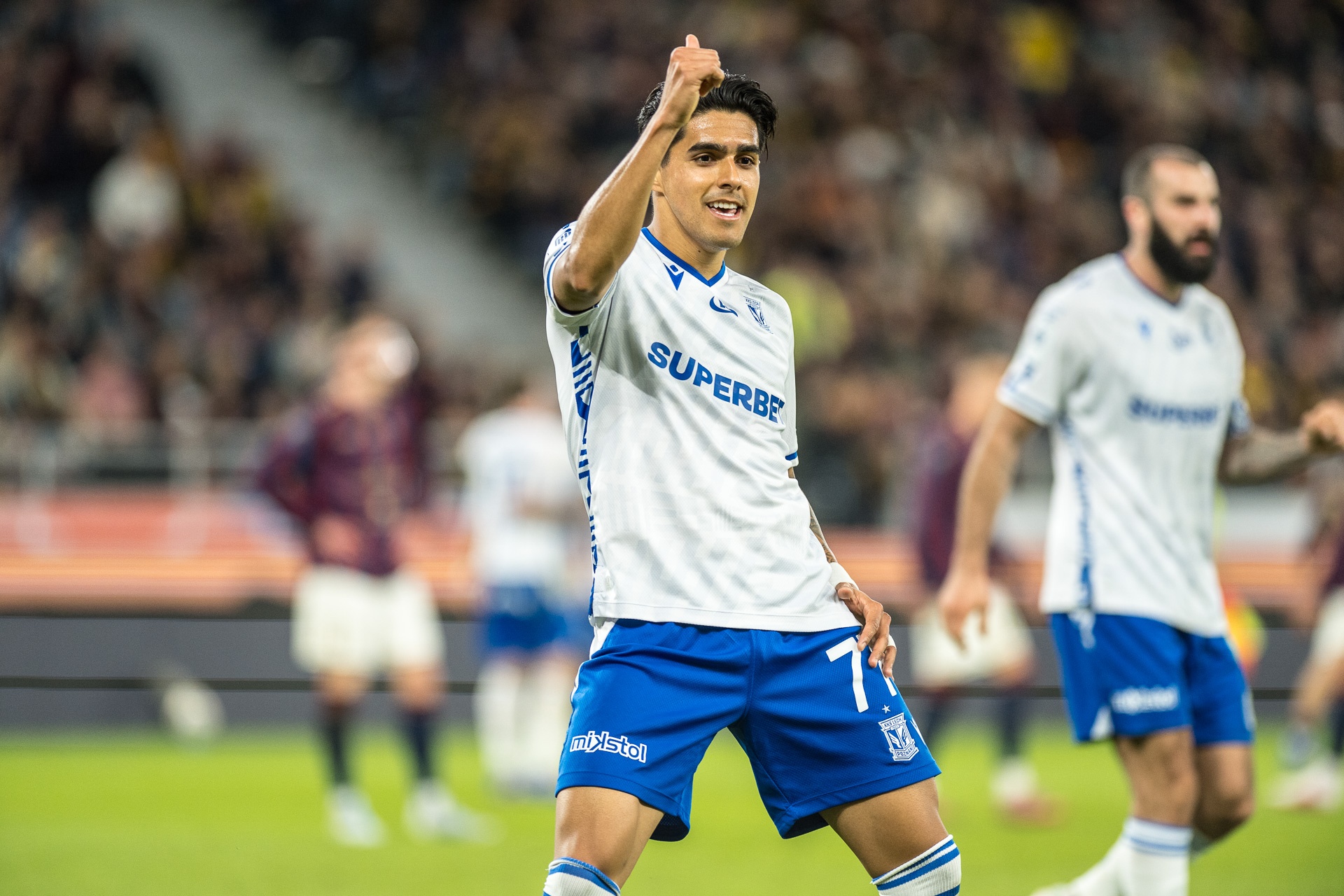 Lech dowiózł trzy punkty, szalona końcówka! Pogoń wciąż drży o utrzymanie