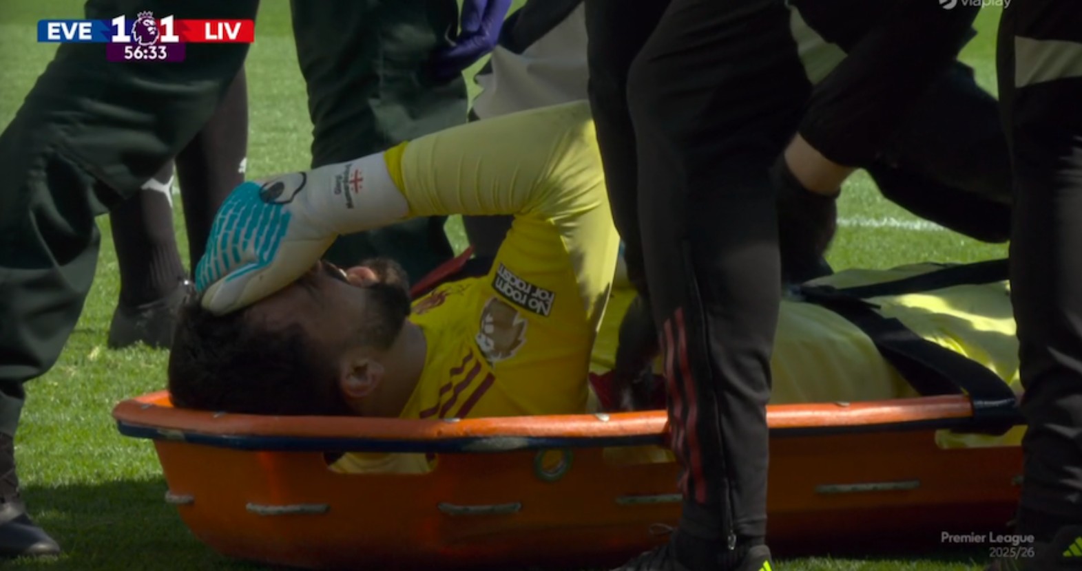 Fatalne wieści dla Liverpoolu. Potrzebny był trzeci bramkarz [WIDEO]