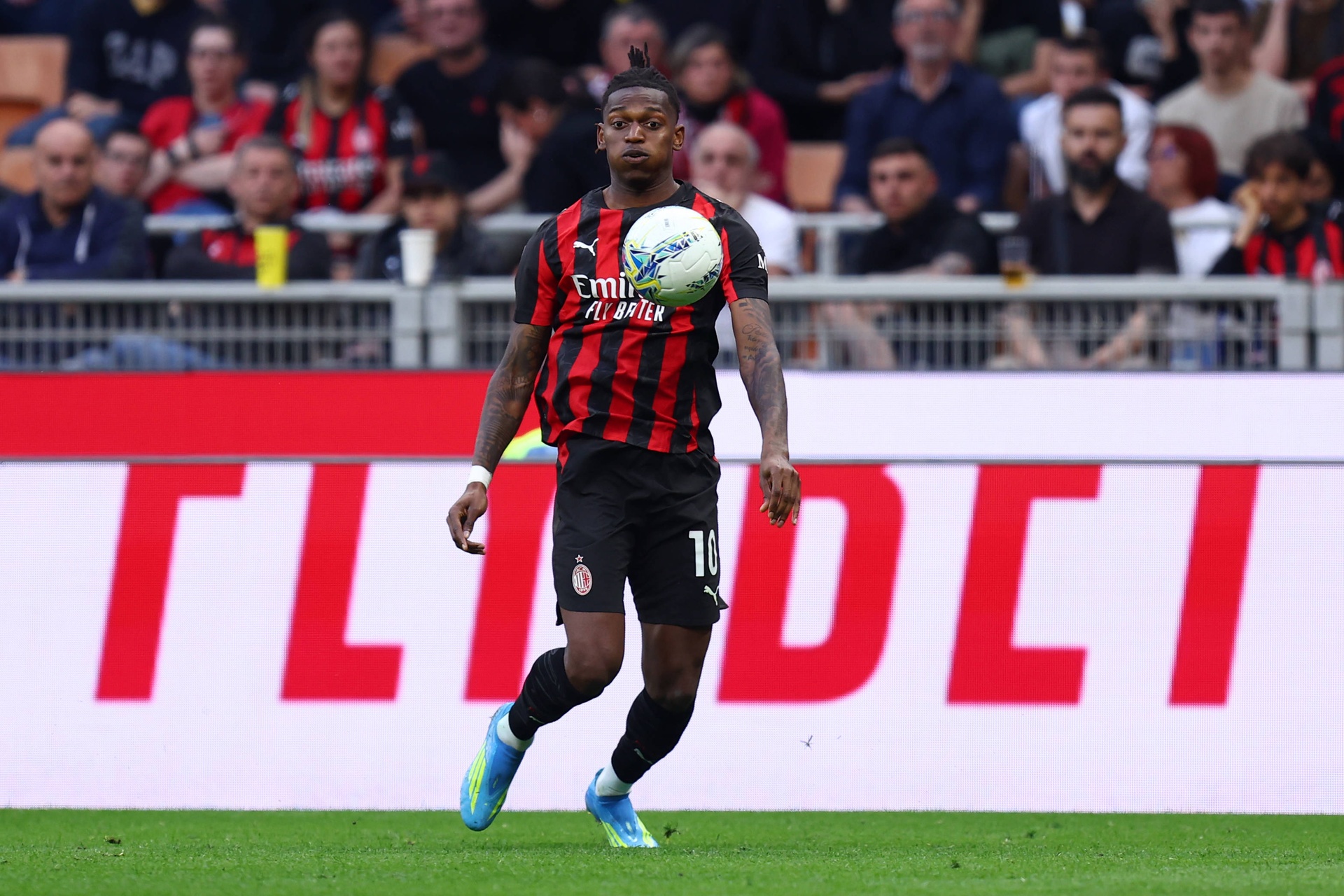 50 milionów euro. Gwiazdor może odejść z Milanu