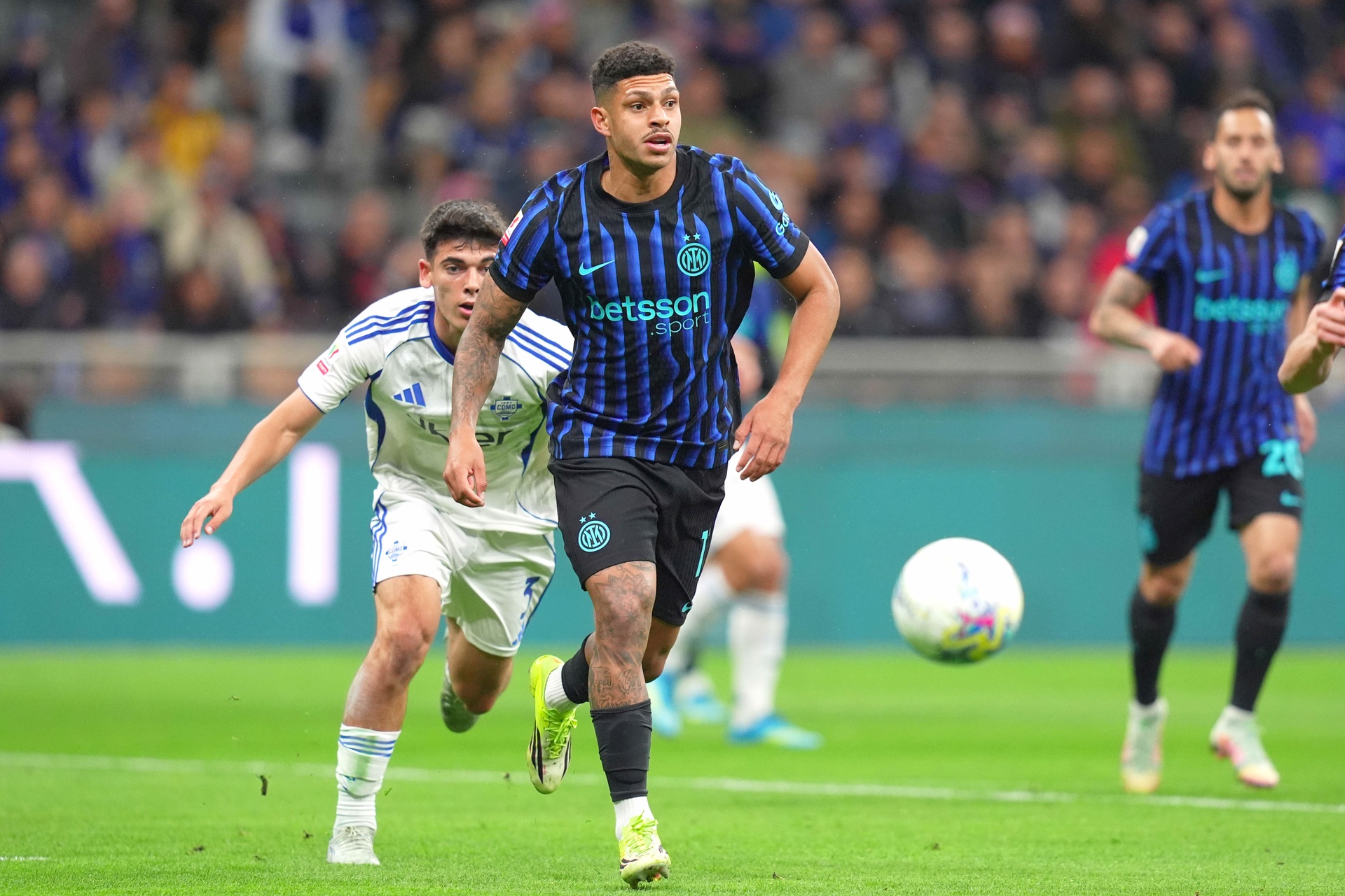 Inter wstał z kolan! Zmiennik Zielińskiego bohaterem, remontada w Pucharze Włoch