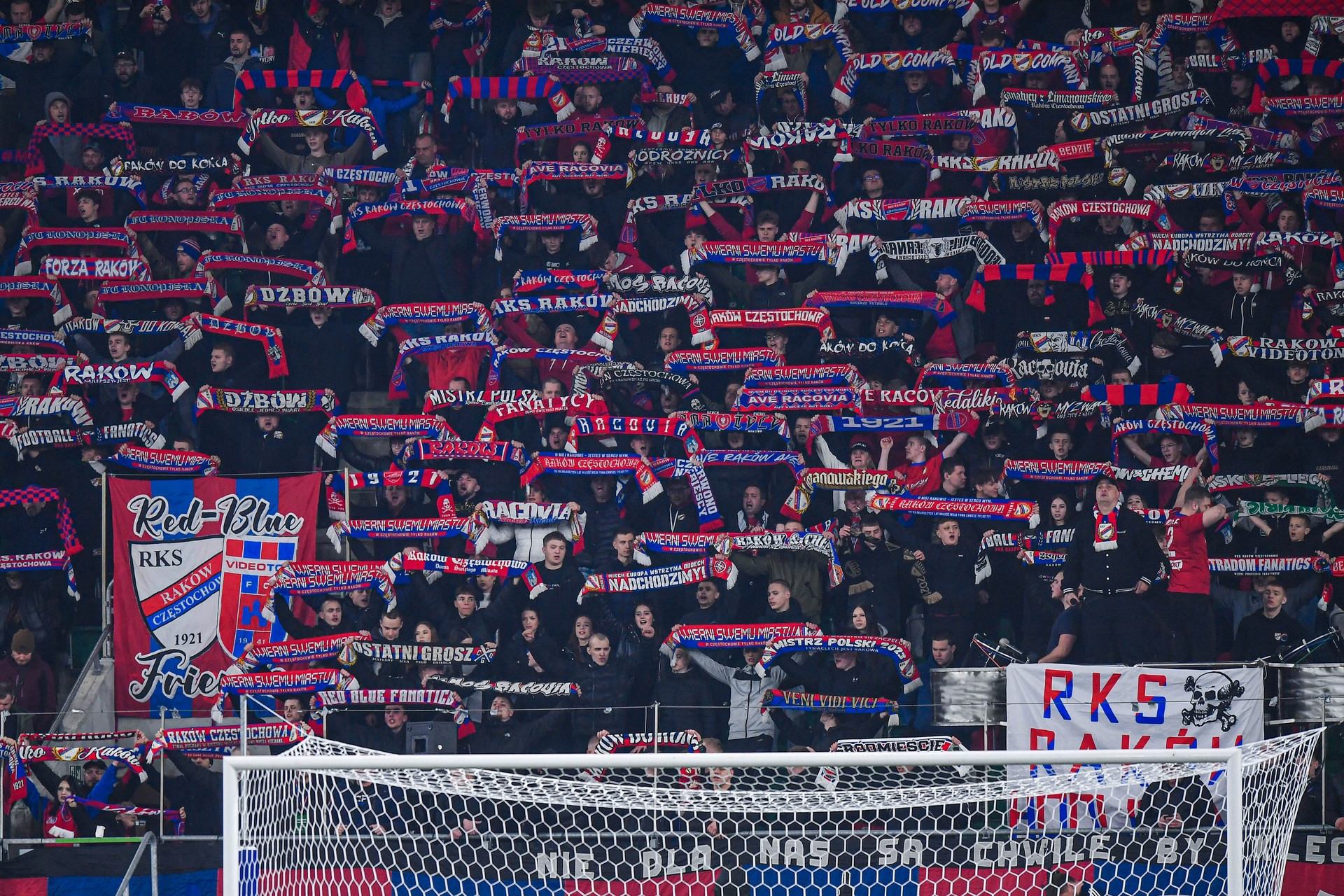 UEFA ukarała Raków. Grzywna i jednomeczowa dyskwalifikacja