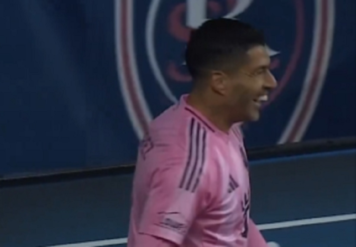 Suarez wciąż to ma! 39 lat i dalej zachwyca [WIDEO]